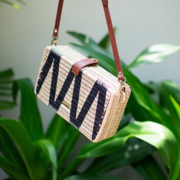 MANAVA - rectangular - crossbody bag - syuti geo - handwoven - rattan